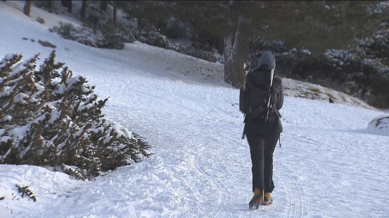 Regresa la nieve a la sierra madrileña