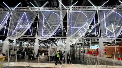 Reyes Maroto confirma en Telemadrid que Fitur se celebrará en mayo