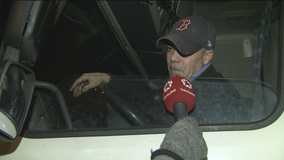 Los camiones comienzan a circular por la AP-6 y la A-6 tras los cortes de la madrugada