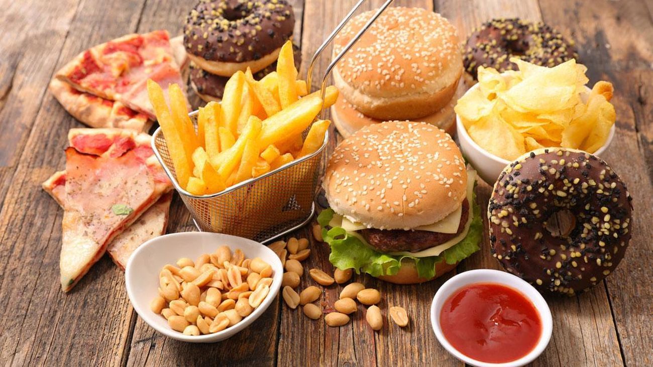 La tasa/ impuesto a la comida basura a debate con Jordi Gordon y Miguel Ángel Almodóvar