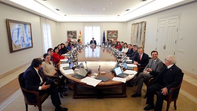 El rey presidirá el martes su primer Consejo de Ministros de la era Sánchez