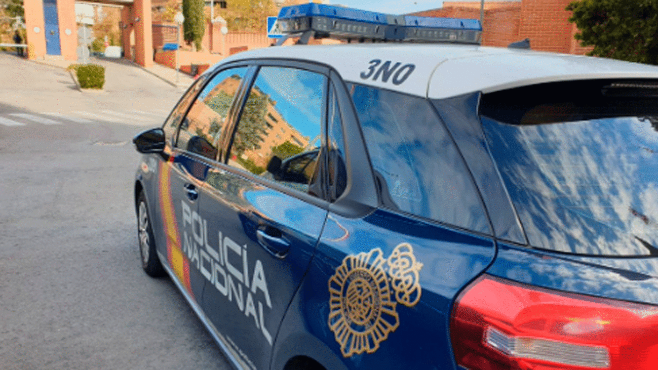 Detenido por intentar tirar por el balcón a una mujer en Carabanchel