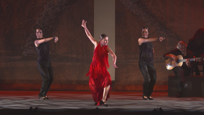 'Sombras',  la farruca de Sara Baras en el Teatro Nuevo Apolo