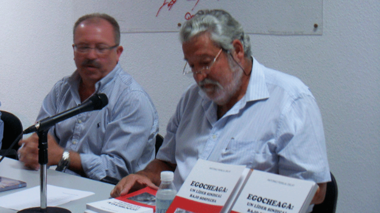 El escritor Antonio Perejil Delay