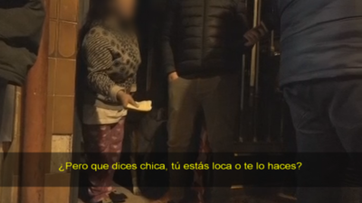 El cara a cara entre una presunta pirómana y sus vecinos en San Blas