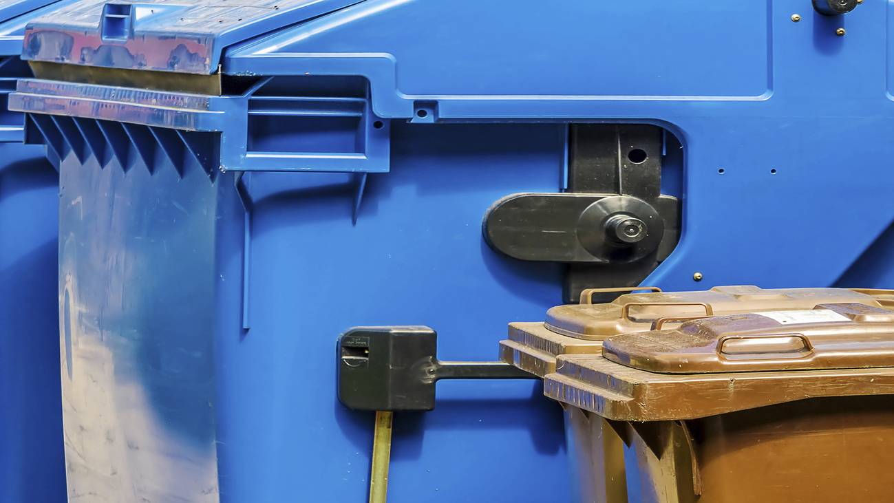 Madrid acierta con el contenedor marrón para residuos orgánicos