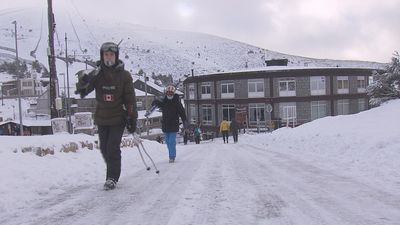 Valdesquí y Navacerrada tienen ya 15 kilómetros esquiables