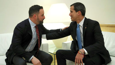 Abascal muestra su "vergüenza" a Guaidó por la reunión "vergonzosa y clandestina" de Abalos