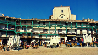 Chinchón, portada de la guía de los pueblos más bonitos de España