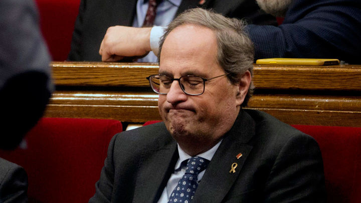 ¿Es justo que la Mesa del Parlament catalán haya retirado el escaño a Torra?