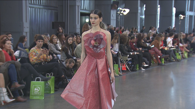 María Lafuente, una colección sostenible creada con lonas