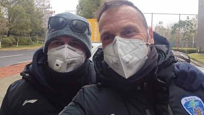 Oliver Cuadrado, preparador de porteros en Wuham, lleva una semana encerrado