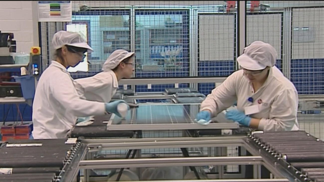 Casi 820.000 españoles trabajarían menos horas por un salario menor, la cifra más alta en una década