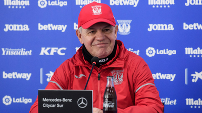 Javier Aguirre, valiente: "Vamos a Barcelona con la idea de pasar de ronda"