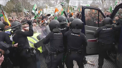 El campo se levanta con la subida del SMI y la caída de precios