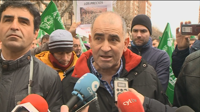 Continúan las manifestaciones de agricultores en defensa del campo