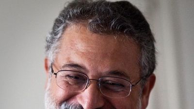 Entrevistamos a Daniel López Acuña, exdirector de Acción Sanitaria en Crisis de la Organización Mundial de la Salud