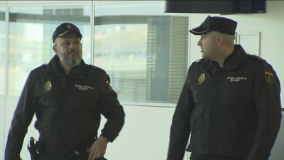 Javi y Braulio, los "héroes" que salvaron a un bebé en el aeropuerto de Barajas