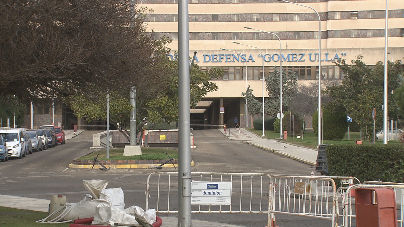 Los españoles repatriados empezarán a recibir visitas de familiares