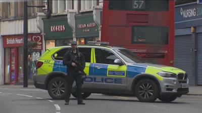 Al menos 3 heridos y un agresor abatido por el "incidente terrorista" de Londres