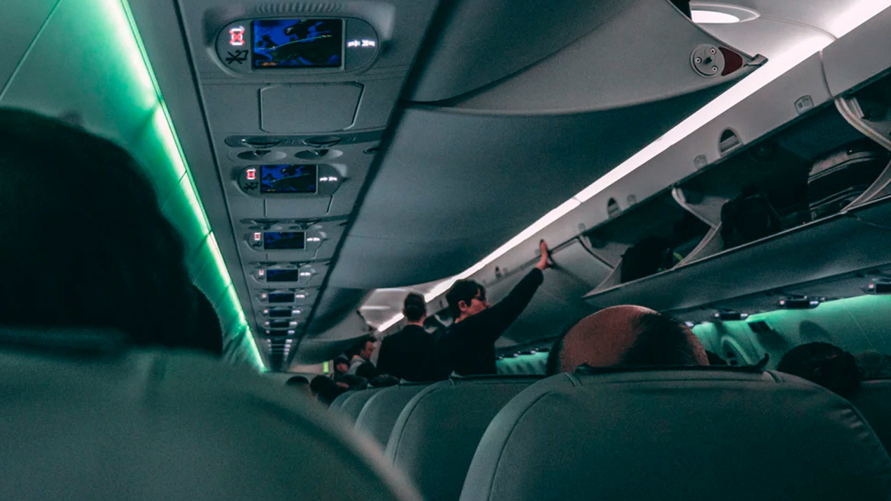 Interior de un avión