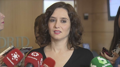 Díaz Ayuso, "indignada" tras la reunión entre Torra y Sánchez