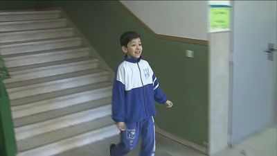 La Comunidad de Madrid premiará a Mohammed, el niño de Leganés que salvó a su madre llamando al 112