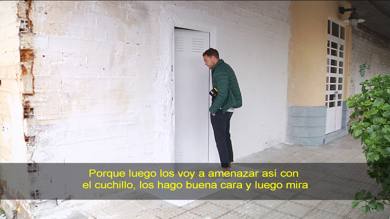 Amenazados con un cuchillo por sus 'vecinos' okupas en Vicálvaro