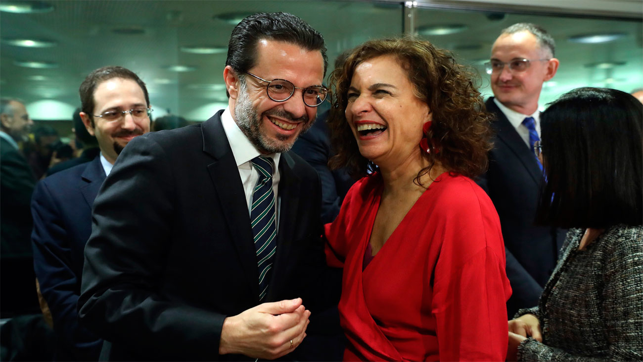 Hacienda rechaza pagar 2.500 millones del IVA de 2017 a las Comunidades Autónomas