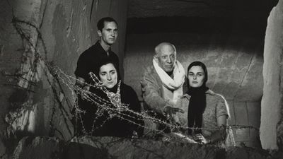 Buitrago acoge una exposición fotográfica sobre la faceta más íntima de Picasso