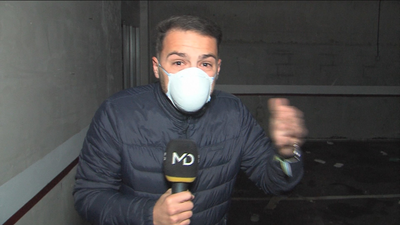 Nos colamos en un ‘putrefacto’ edificio okupado en Usera