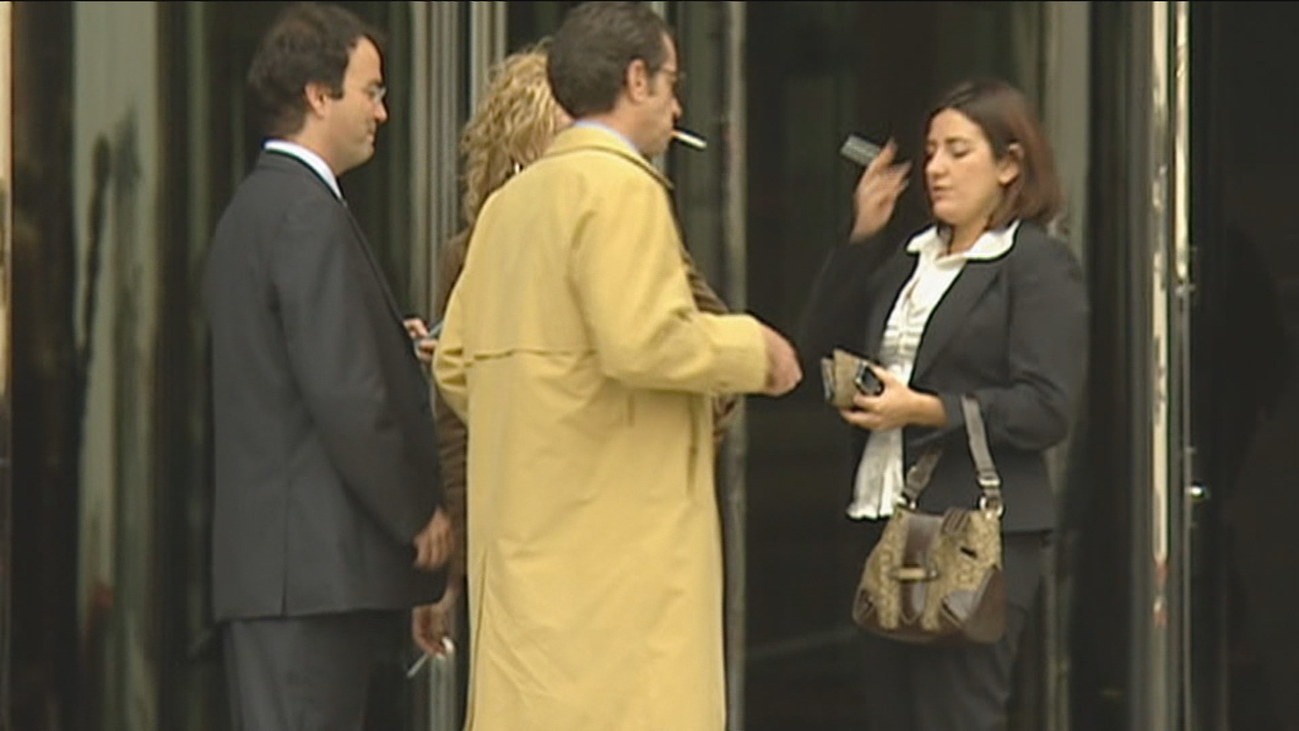 ¿Debe quitarse del horario laboral la pausa del café y el cigarrillo?