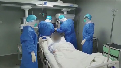 Crecen en China las víctimas del coronavirus, con 254 fallecidos en un solo día