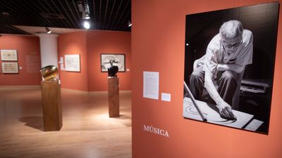 Pozuelo rinde homenaje a Martín Chirino, el escultor del hierro