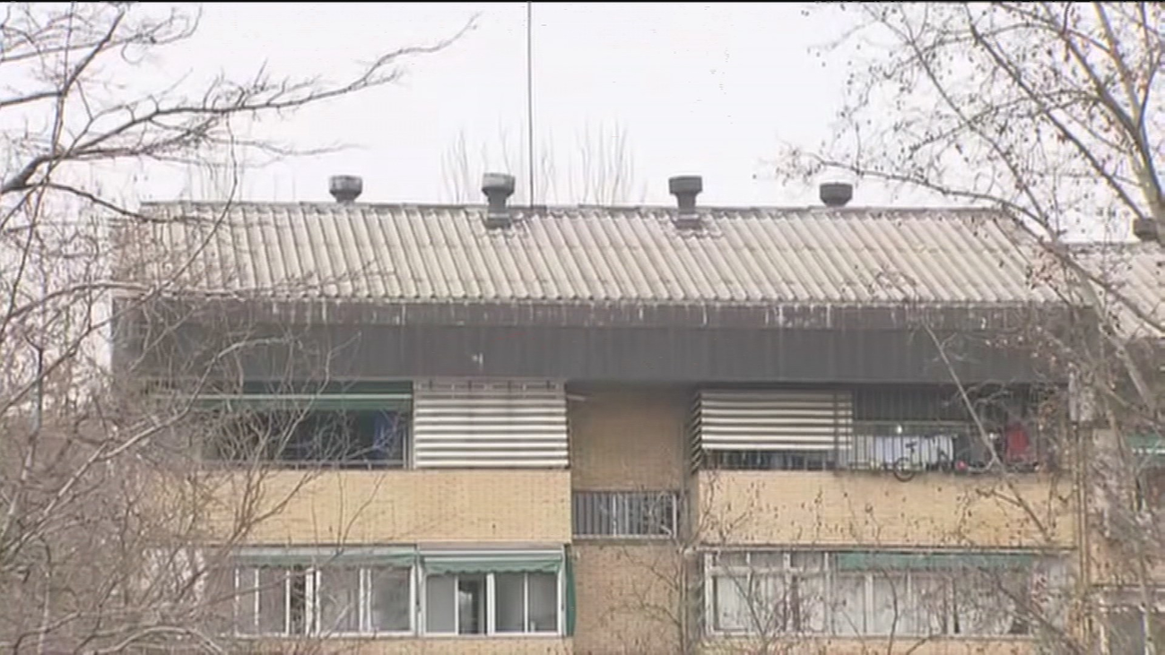 Vecinos de Orcasitas luchan contra el amianto aún sin las ayudas de la Comunidad de Madrid