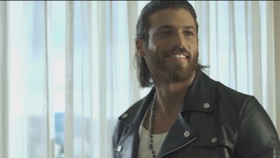 La faceta más tierna de Can Yaman