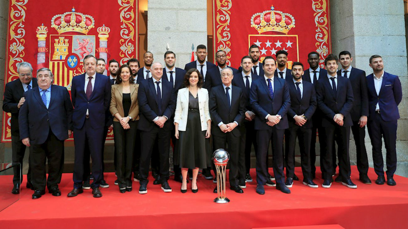 Comunidad y Ayuntamiento reciben al Real Madrid tras ganar la Copa del Rey