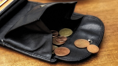 Te encuentras una cartera y... ¿la devuelves?