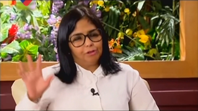 Delcy Rodríguez acusa a la derecha española de doble moral por su apoyo a Guaidó