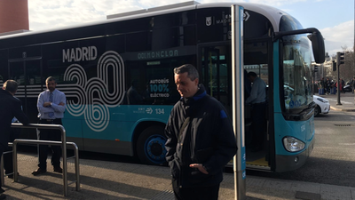 El primer viaje en el ‘autobús cero’ de Madrid
