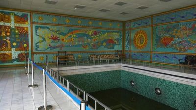 El Palacio de  Ceausescu, 4.000 metros cuadrados con jacuzzi y jardín tropical