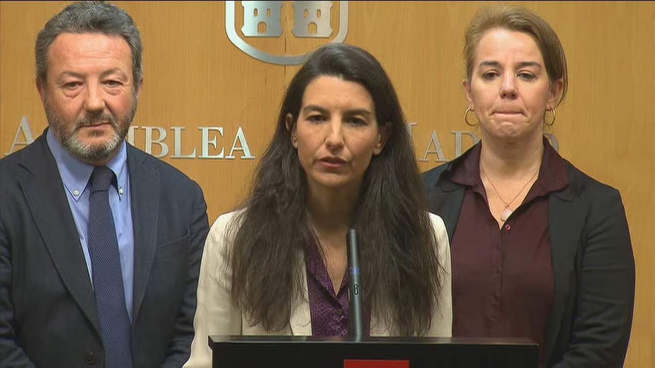 Rechazada la iniciativa de Vox para que el Gobierno madrileño cobre el SMI si no hay presupuestos