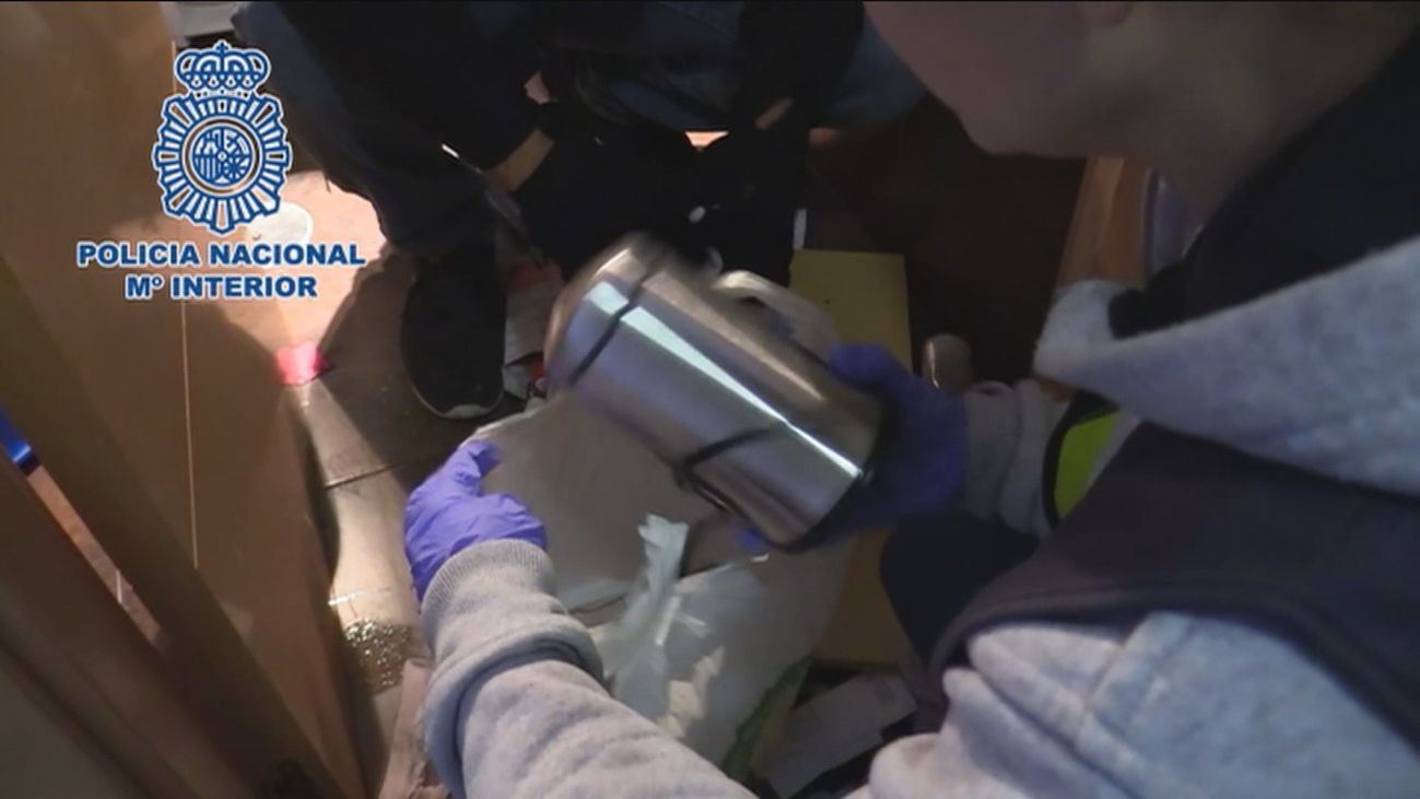 Diez detenidos por suministrar drogas a cuatro narcopisos de Tetuán, Villaverde y Centro