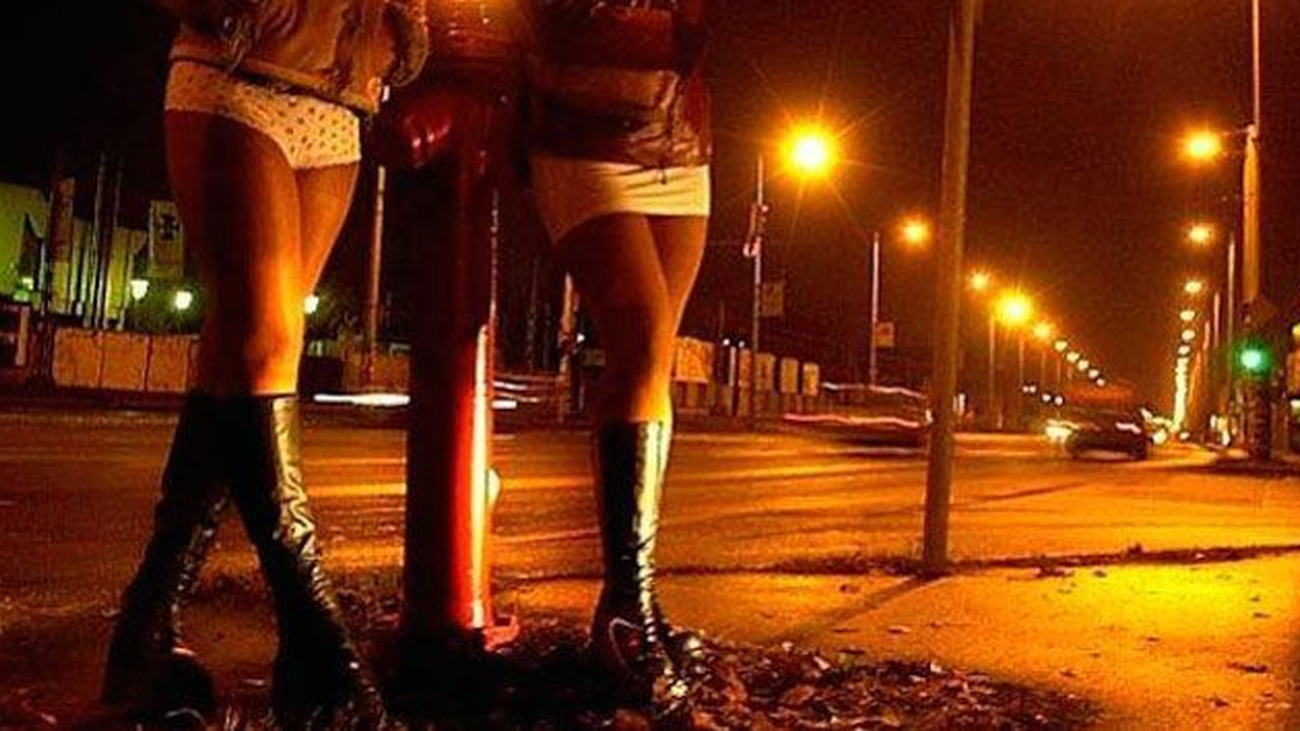 El Delegado del Gobierno urge a multar a los clientes de prostitución