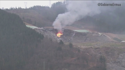 Prevención total en San Lorenzo de Ermua por el incendio de Zaldibar
