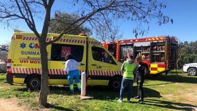 Con pronóstico reservado, tras quedar atrapado bajo un tractor en Villanueva de la Cañada