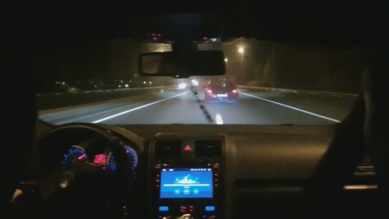 Investigan a dos personas por carreras ilegales en Pamplona