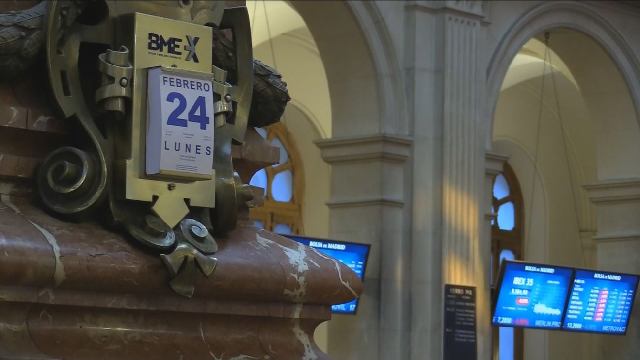 La bolsa española baja un 4% y sufre el mayor descenso desde el Brexit