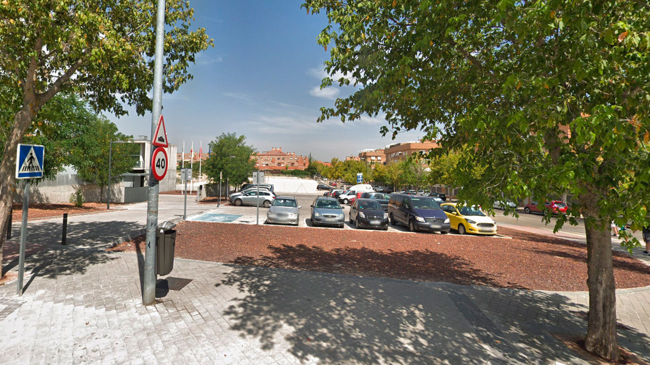 Calle Secundino Zuazo (Boadilla del Monte) - Google Maps