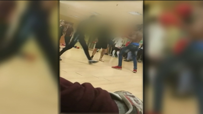 Menores reciben clases de boxeo  sin elementos de protección en San Cristóbal de los Ángeles